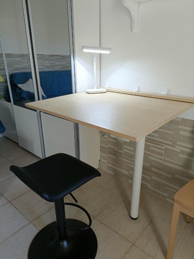 Un Bel Appartement Rez Jardin Parking Gratuit Vence Bagian luar foto