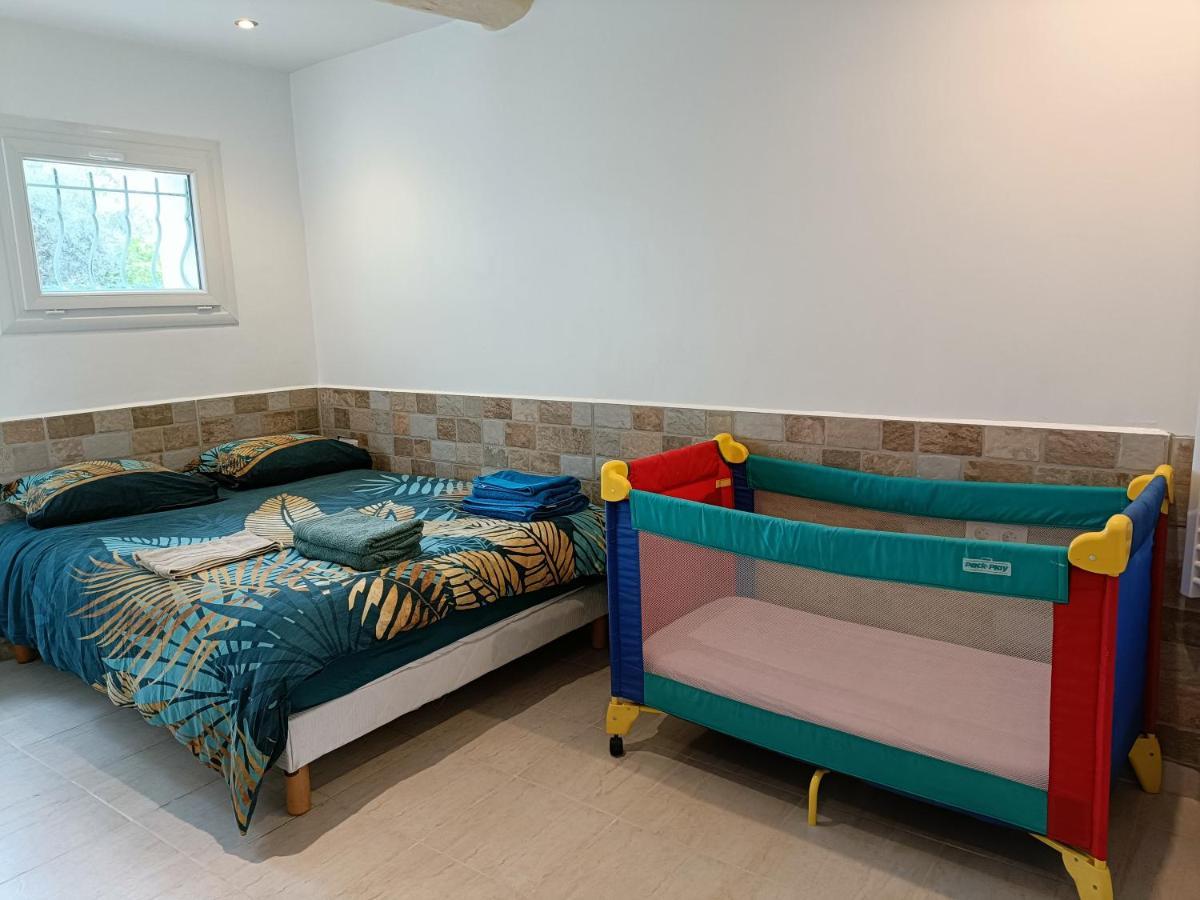 Un Bel Appartement Rez Jardin Parking Gratuit Vence Bagian luar foto